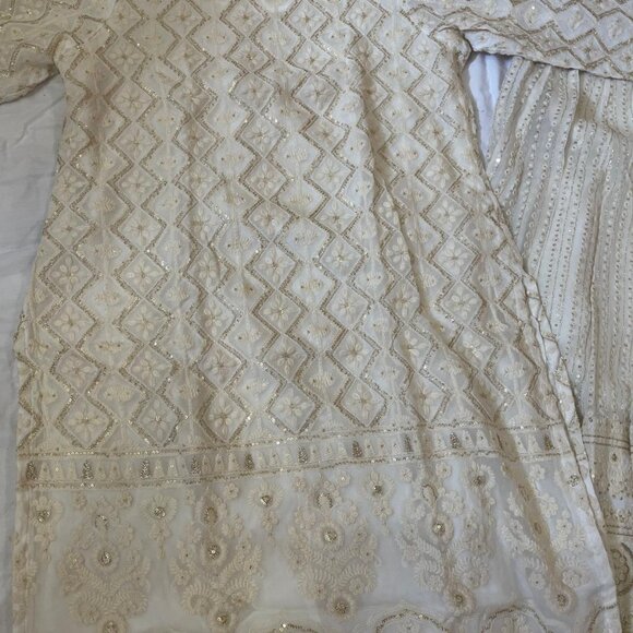 White Chikankari Lehnga - Picture 2 of 7